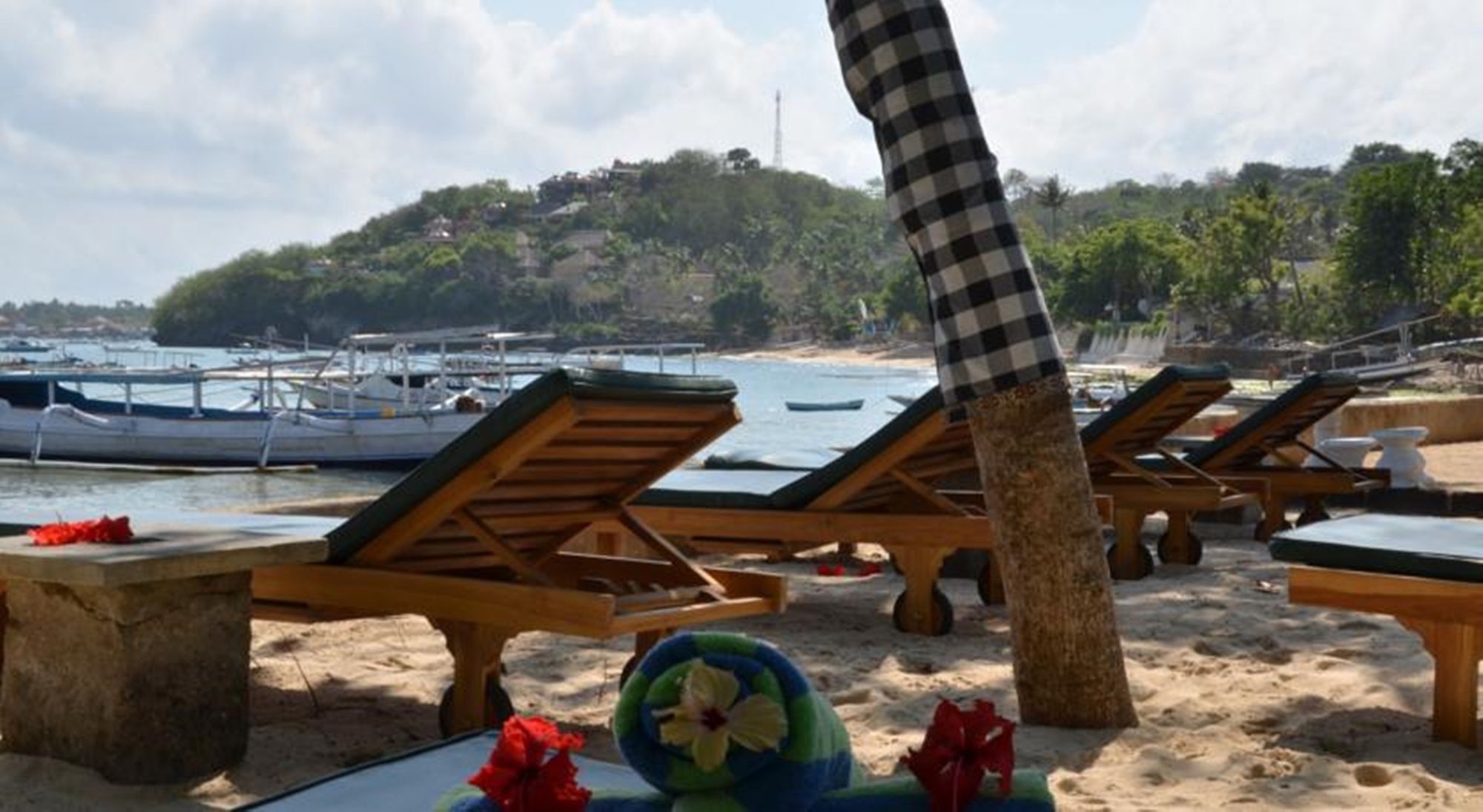 Tamarind Beach Bungalow Nusa Lembongan  Luaran gambar